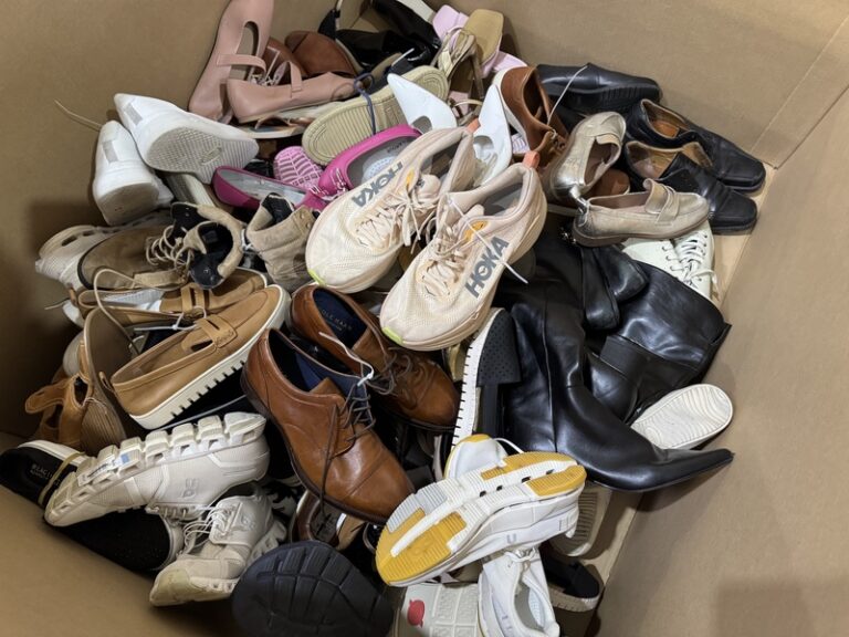 Female Luxury Retailer SHOES Pallet
