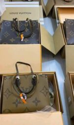 Ladies Hand Bags & Purse 150/250 Pieces Per Pallet respectively - Image 9