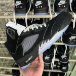 J5 Black Wings Jordan Pallet - Image 5