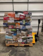Mix sneakers shoes pallet: 200 pairs per pallet - Image 38