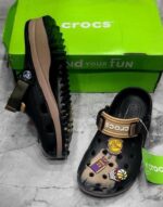 Crocs 300 pairs per pallet - Image 18