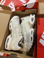 Mixed Nike Shoes 200 Pairs Per Pallet - Image 8