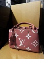 Branded Ladies Hand bags 200 pieces per pallet - Image 13