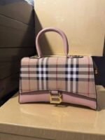 Branded Ladies Hand bags 200 pieces per pallet - Image 27