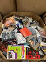 Mixed Books Pallets (900-1000 books / pallet) - Image 12