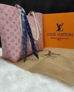 Branded Ladies Hand bags 200 pieces per pallet - Image 46