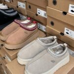 UGG Pallet