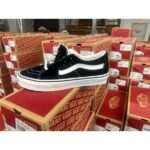 Vans and Converse Wholesale sneaker mixed pallet 100pcs. - Image 16
