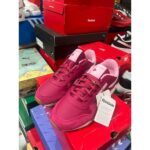 Reebok and Puma Mixed stock lot sneakers 100 pairs. - Image 5