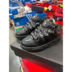 Reebok and Puma Mixed stock lot sneakers 100 pairs. - Image 8