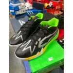 Reebok and Puma Mixed stock lot sneakers 100 pairs. - Image 11