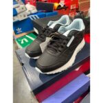 Reebok and Puma Mixed stock lot sneakers 100 pairs. - Image 17