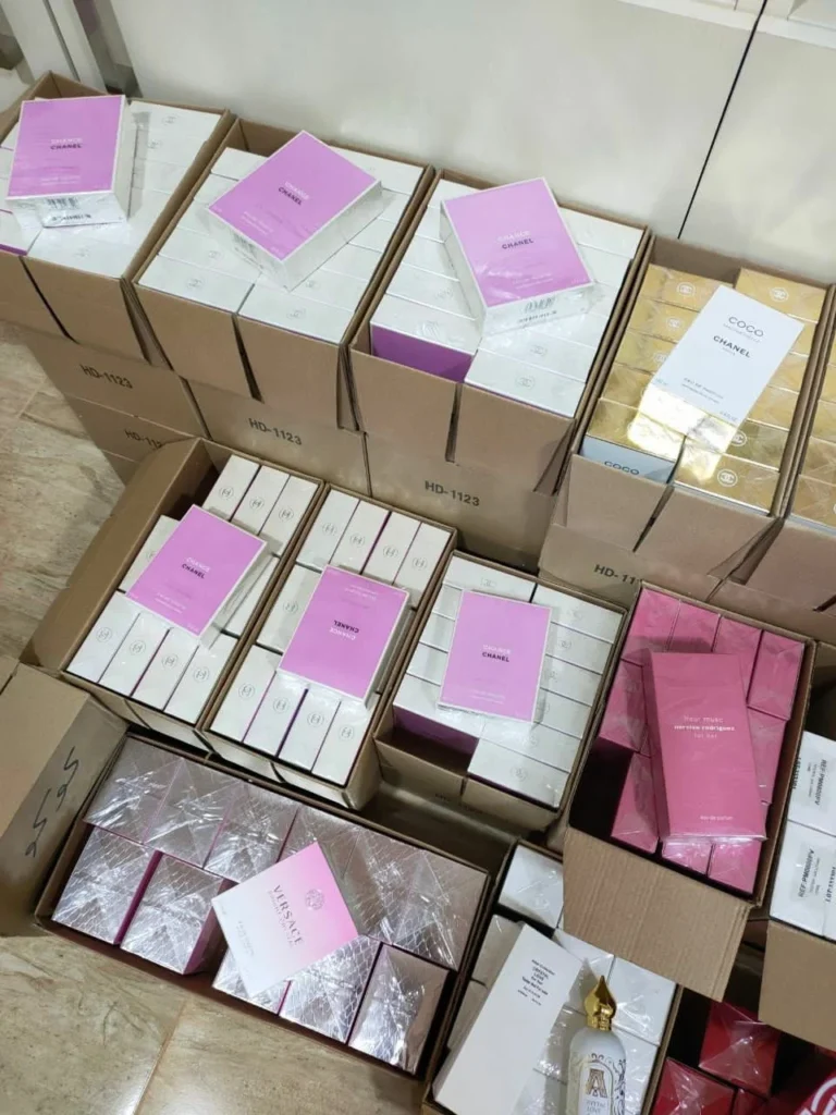 Wholesale Perfume Pallets Liquidation