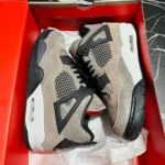 Wholesale Mixed Jordan Sneakers Pallets | Sneaker Liquidation - Image 32