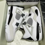 Wholesale Mixed Jordan Sneakers Pallets | Sneaker Liquidation - Image 34