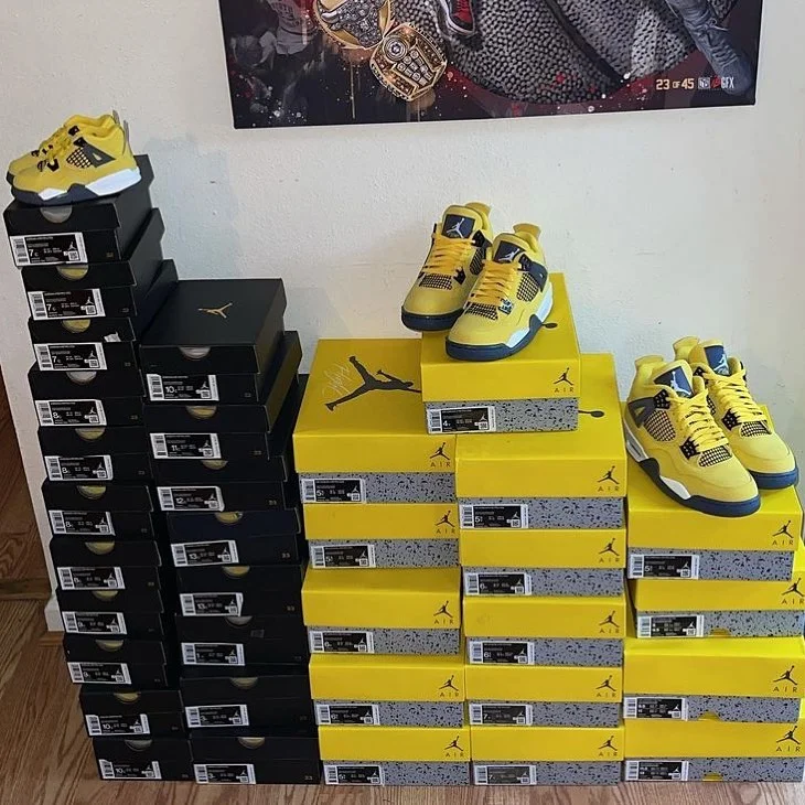Wholesale Mixed Jordan Sneakers Pallets