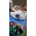 Wholesale Mixed Sneaker Pallets | Bulk Sneakers for Resellers - Image 10