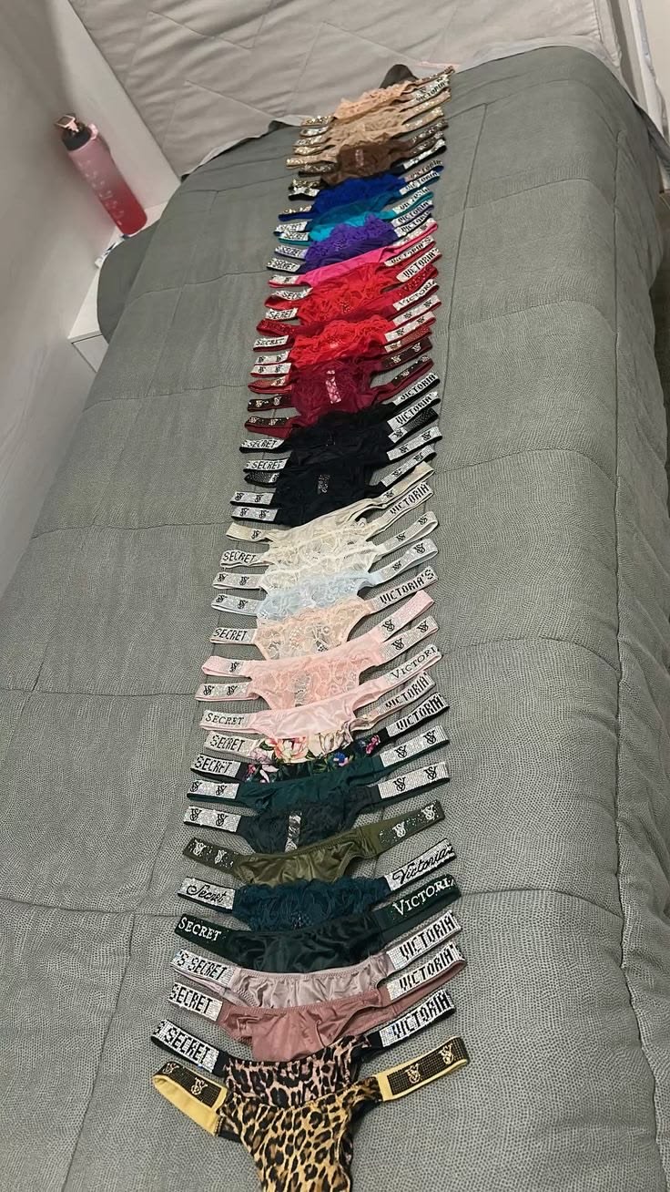 victoria-secret-underwear-pallets-4 Victoria Secret Underwear Pallet