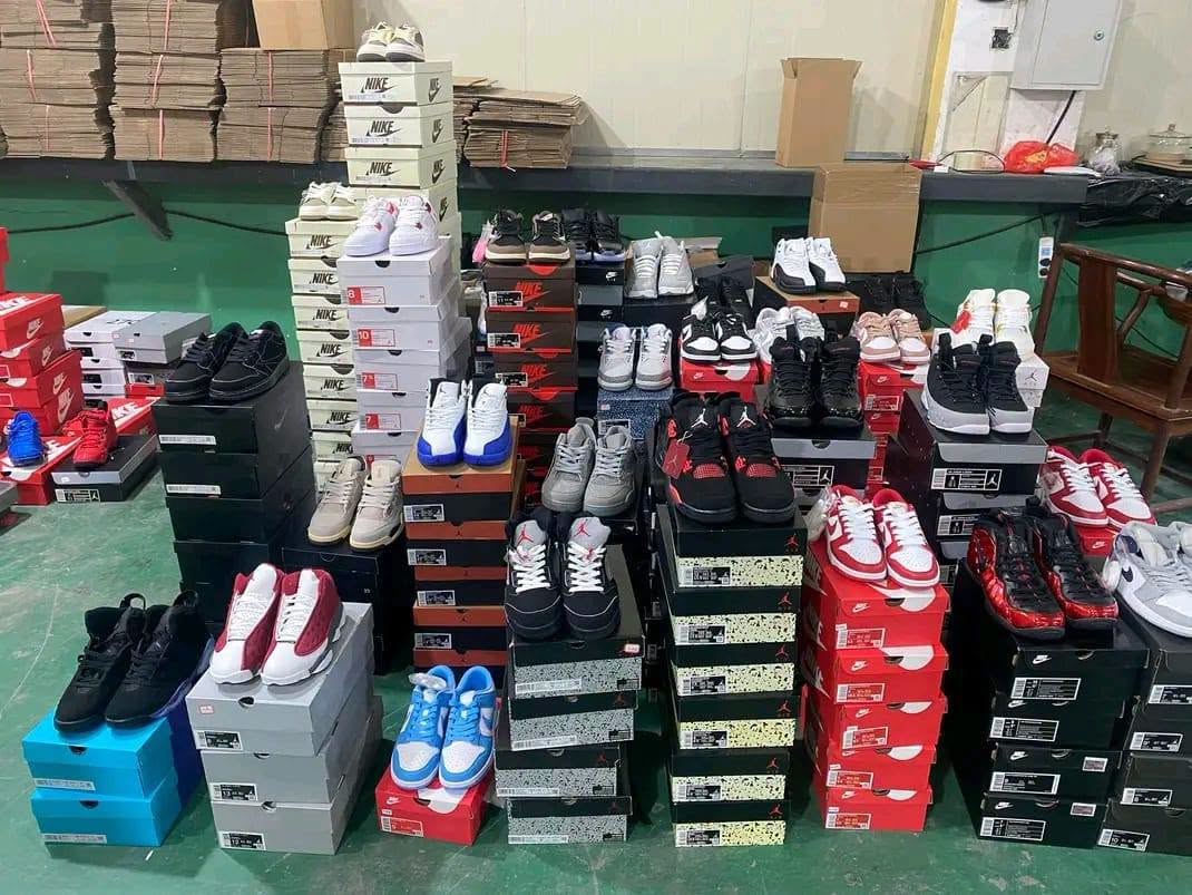 762623937_2081623339231355_4229301241401962512_n Mixed Shoes Pallets Available