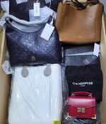 Wholesale Women Handbags Pallets: A Profitable Opportunity - Image 5