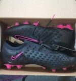 Wholesale Soccer Cleats Pallet: Affordable Inventory for Resellers - Image 4