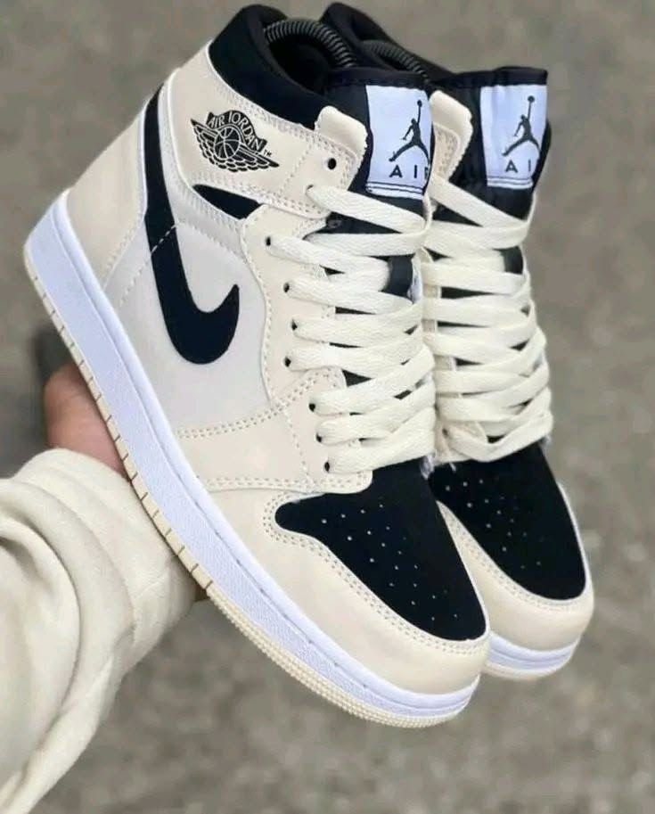 783289592_122110488915422758_52105010525582582_n Nike Sneakers Pallets: Wholesale Liquidation Opportunities