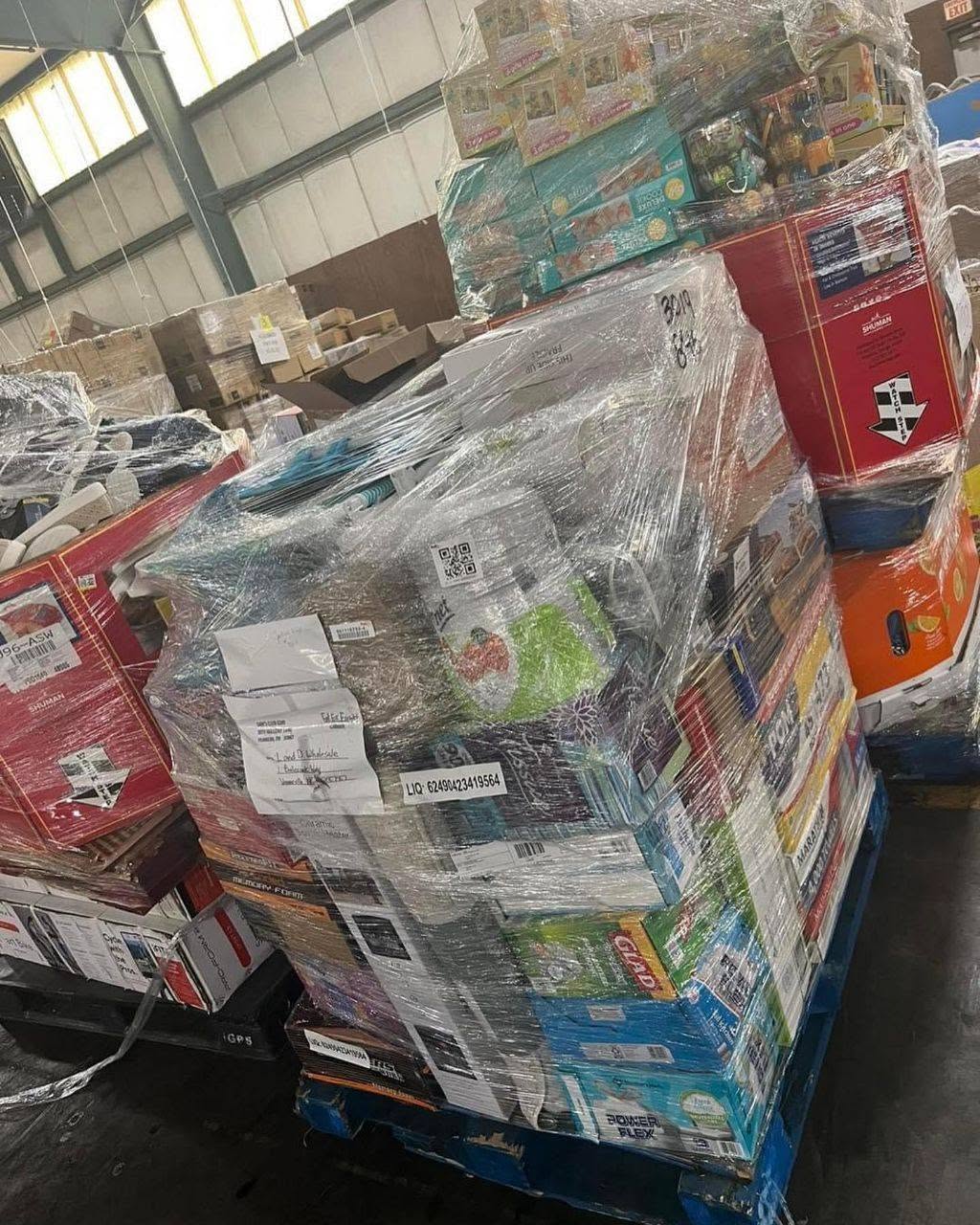 783902458_122122613619389737_628601763540620599_n Club Store 23 Pallets Liquidation: Wholesale Inventory