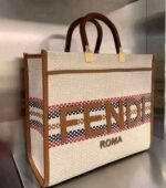 Wholesale Women Handbags Pallets: Brand New Bulk Inventory