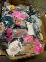 Mixed Women Clothing Pallets: Affordable Wholesale Inventory