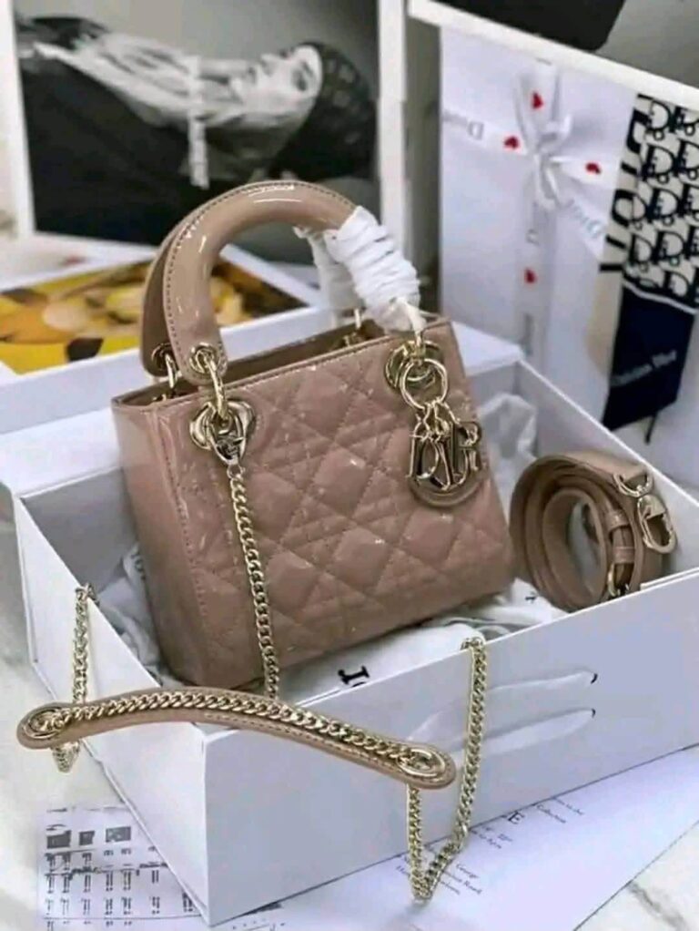 Women Designer Bags Pallets: Wholesale Luxury Inventory