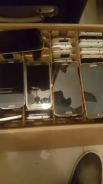 Mobile Phone Liquidation Pallets: Affordable Inventory