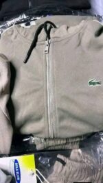 Wholesale Tracksuit Pallets: Bulk Branded Apparel for Resellers - Image 7