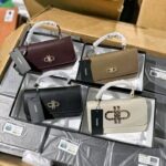 PEDRO Women's Handbags Pallets: Wholesale Inventory for Resellers