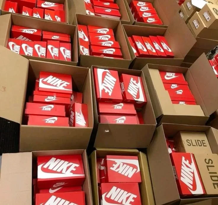 Men’s Nike Sneaker Pallets: Wholesale Footwear for Resellers