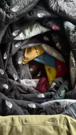 North Face Outlet Liquidation Pallet: Wholesale Clothing