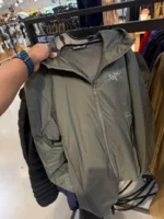 Arc’teryx Apparel Wholesale Pallet: Premium Clothing