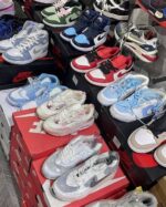 Adult Mixed Shoes Pallets – 200 Pairs for £1,500 - Image 9