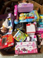 Unclaimed Mail Mystery Boxes on Sale: 3PL, AMZ HPC & More - Image 9