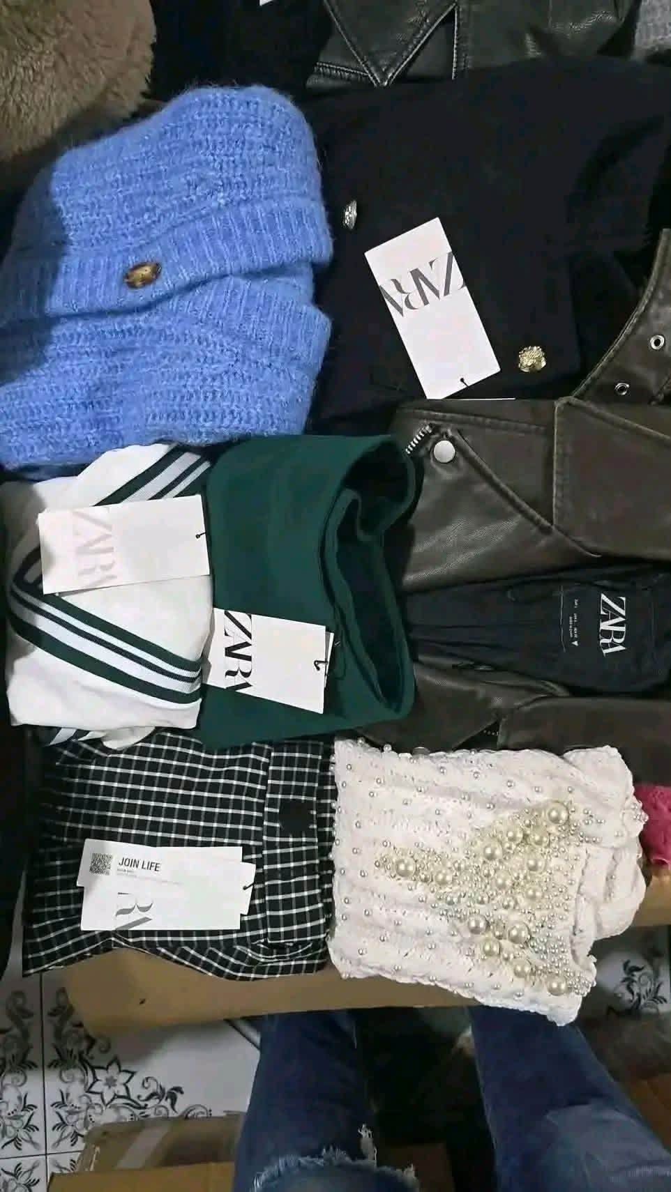841736737_1098063386454471_7567987539797722213_n Wholesale Zara Women's Clothing Pallets: A Guide for Resellers
