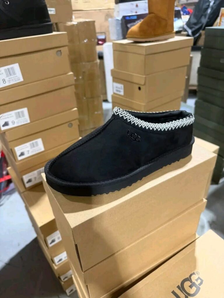 Mixed UGG Shoes Pallet Liquidation: 100 Pairs of Brand-New Shoes