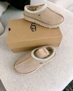 Mixed UGG Shoes Pallet Liquidation: 100 Pairs of Brand-New - Image 5