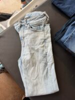 Womens American Eagle Jeans – 250 Pairs for Sale