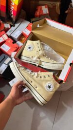Original Allstars Sneakers Clearance Sale – 200 Pairs per Pallet - Image 16