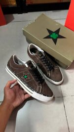 Original Allstars Sneakers Clearance Sale – 200 Pairs per Pallet - Image 25